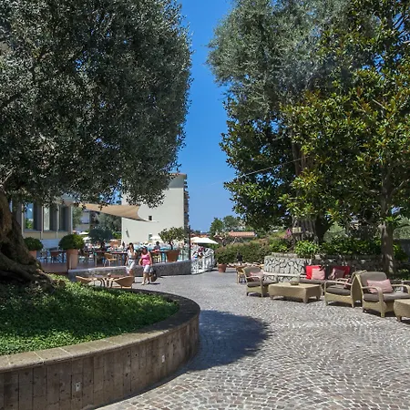Via Capo 4* Sorrent