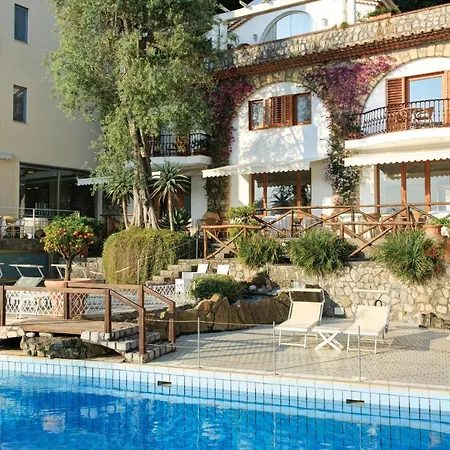 ゲストハウス Via Capo ソレント